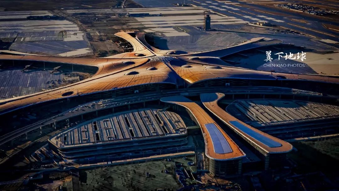 中国世界级超大型国际机场,中国建造超大型机场