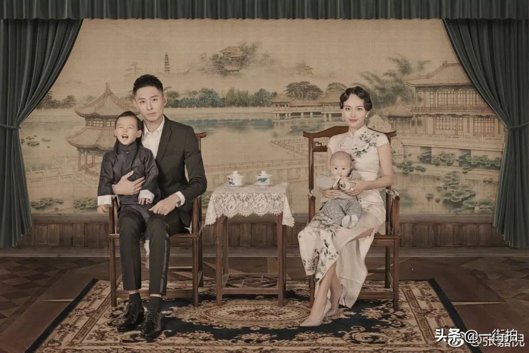 张嘉倪炫富视频完整版 (张嘉倪和老公的日常生活)