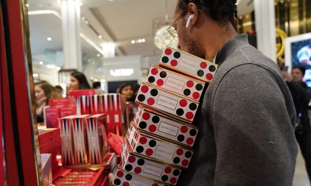 比双11还火的黑五,比双11便宜的是黑五吗