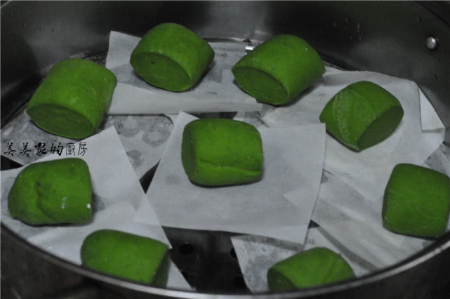 蔬果汁做馒头,蔬菜汁做馒头怎么才能不变色