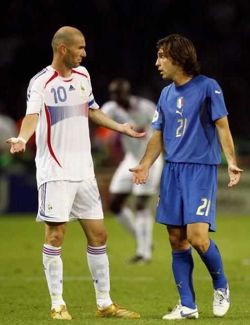 天下足球经典片段视频大罗,天下足球大罗十大进球