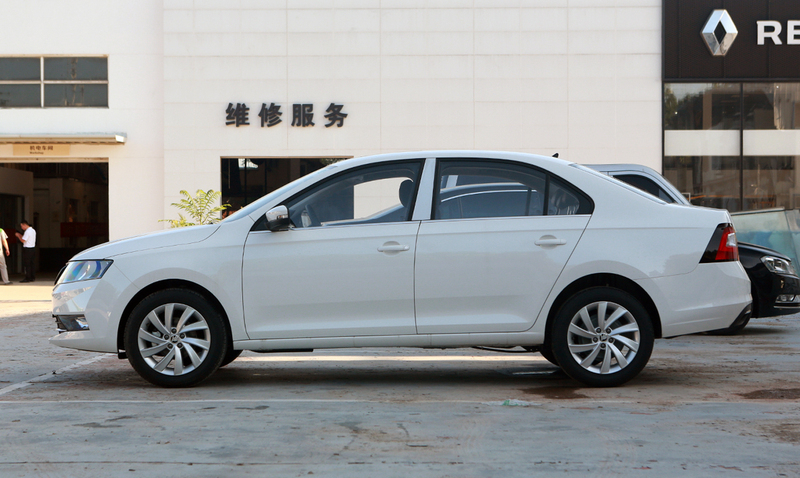 与桑塔纳同平台，国六排放，适合家用，昕锐终端现4.8万起