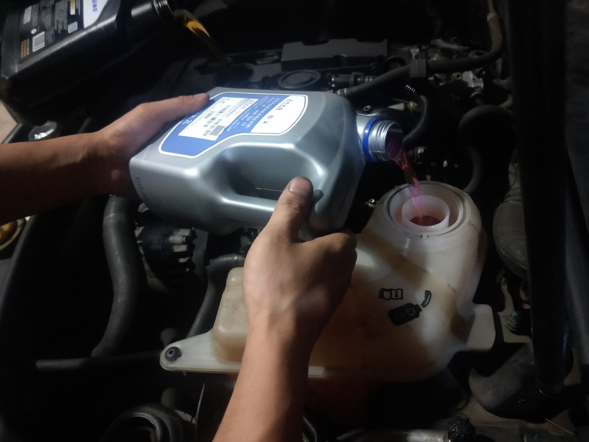 宁波车友奥迪,宁波哪家店专业维修奥迪烧机油