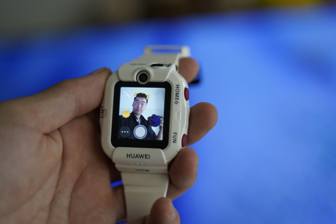 华为4x儿童手表和小天才z7哪个好,华为电话手表4x和小天才z6哪个好