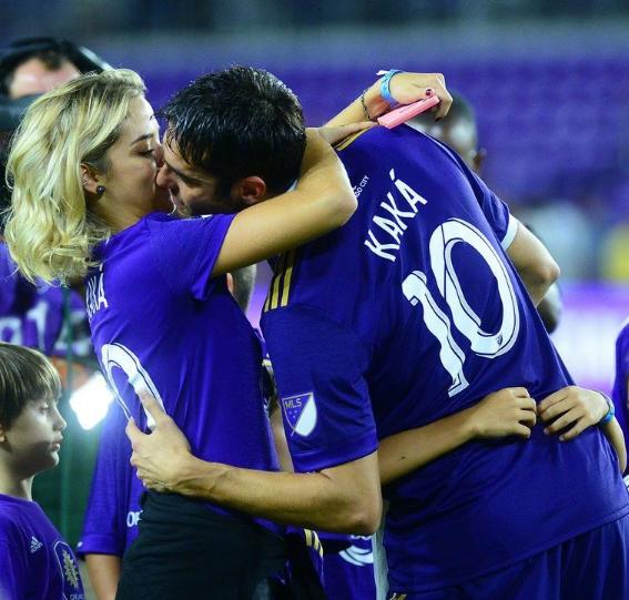 恭喜卡卡,卡卡最新足球消息