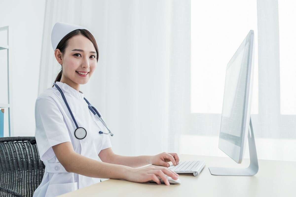 住房补贴！鞍山市中心医院招聘护士64人