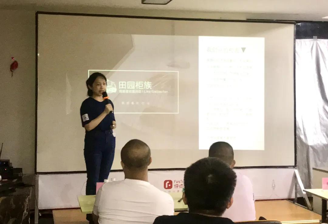 007发布会极氪门店,007上市发布会