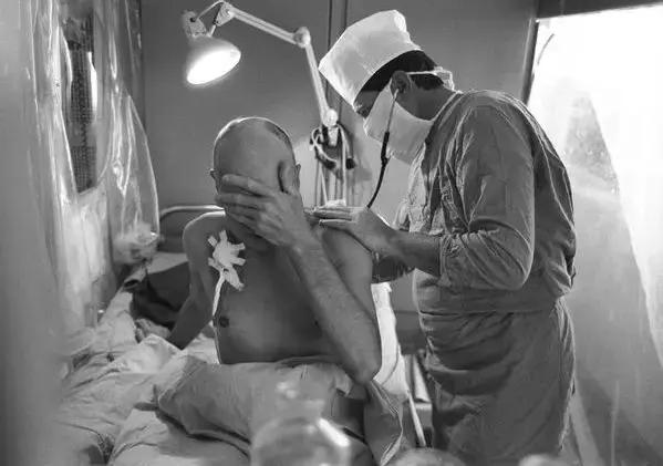 hbo美剧最新灾难片,hbo神剧都有哪些