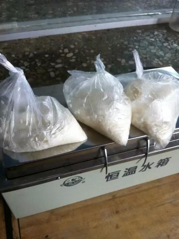 梅州客家娘酒煮鸡的做法,正宗广东梅州客家娘酒现做现卖