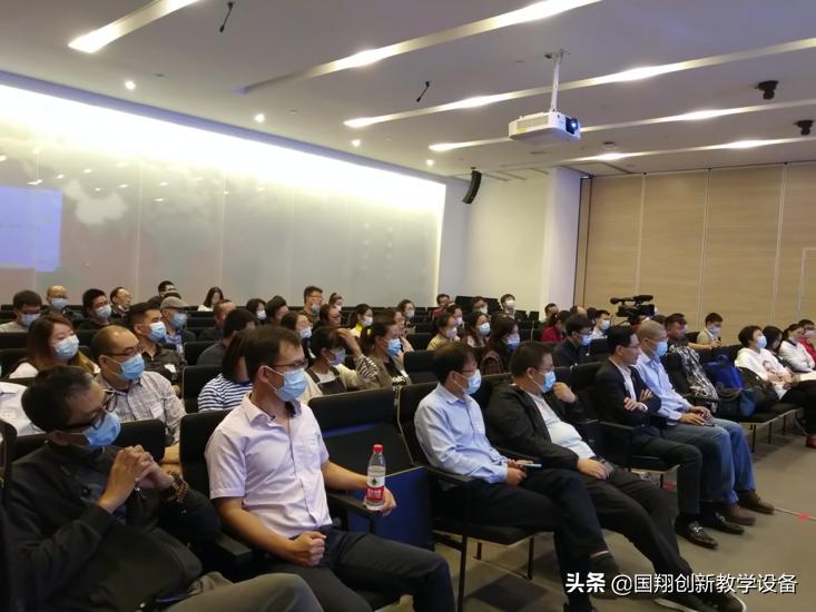 国翔助力名校二代教育,在沪联合举办“北大之路”教育分享会