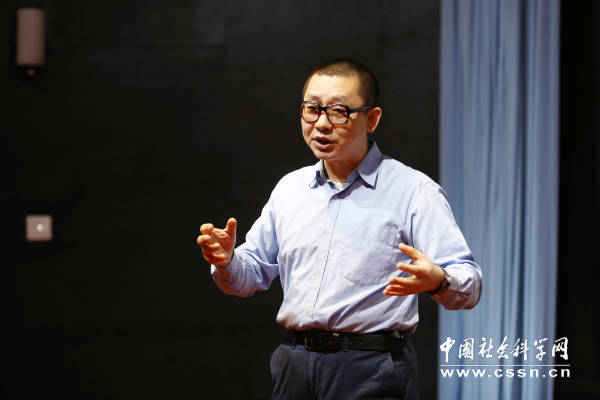 关于宇宙奥秘的书籍推荐,科学家介绍宇宙的书