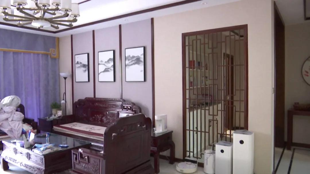 红木家具出现白色物质怎么处理,红木家具里有虫子怎么处理