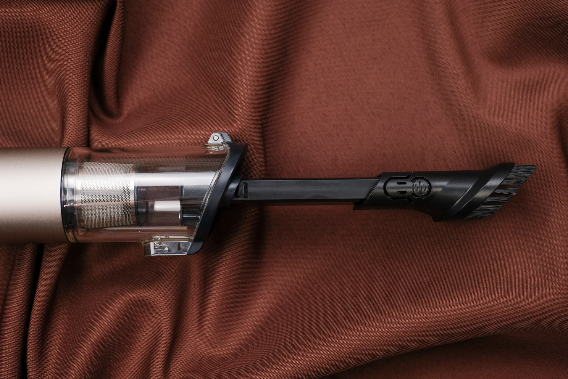 迷你小身材,迷你轻携无线吸尘器