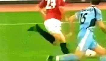 巴蒂斯图塔暴力射门,巴蒂斯图塔欧冠弧顶凌空抽射