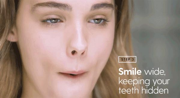 面部瑜伽去皱纹步骤,能减少脸部皱纹的瑜伽动作