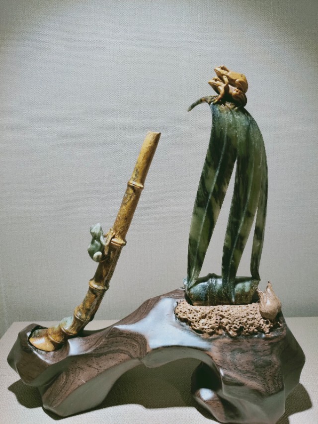 岫岩玉的种类及图片,岫岩玉哪个颜色的玉好一些