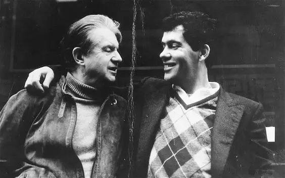 我的梦中情人就是你现在的样子,我的梦中情人是个盖世英雄句子