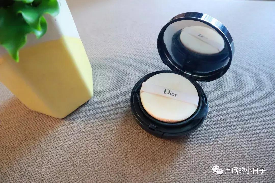 出门便携式化妆包软包中号,旅行化妆包大公开