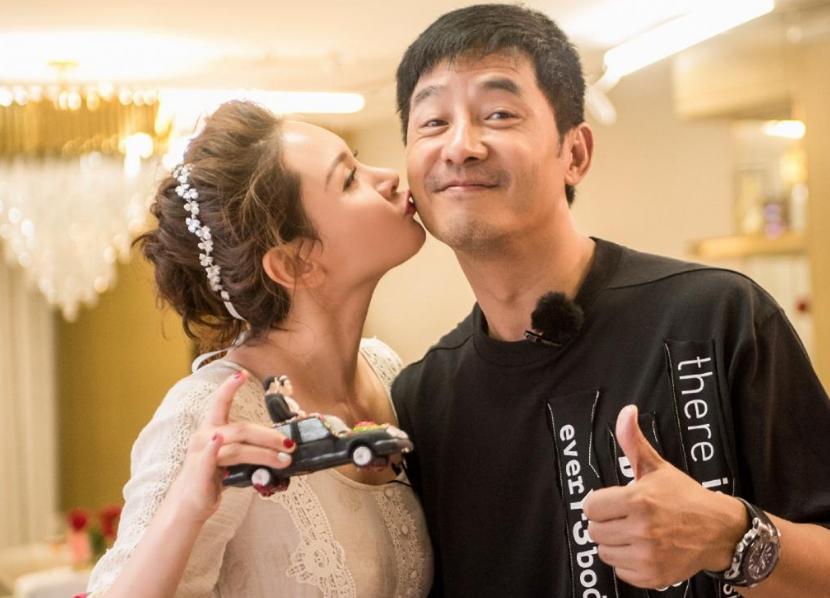 郭晓冬程莉莎：分手2年再复合，结婚13年0绯闻，把妻子宠上天