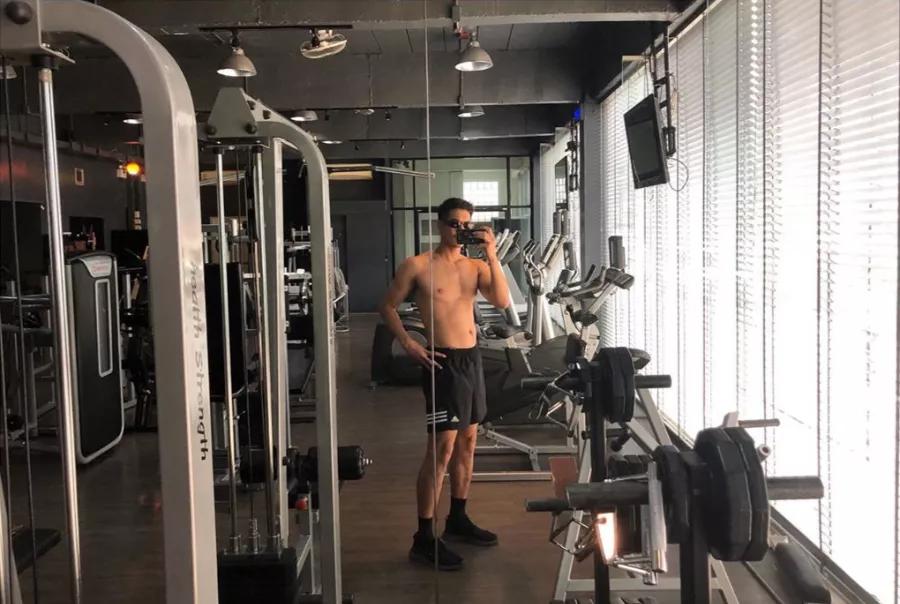 帅的不像话的泰国男明星,很娇的泰国男明星