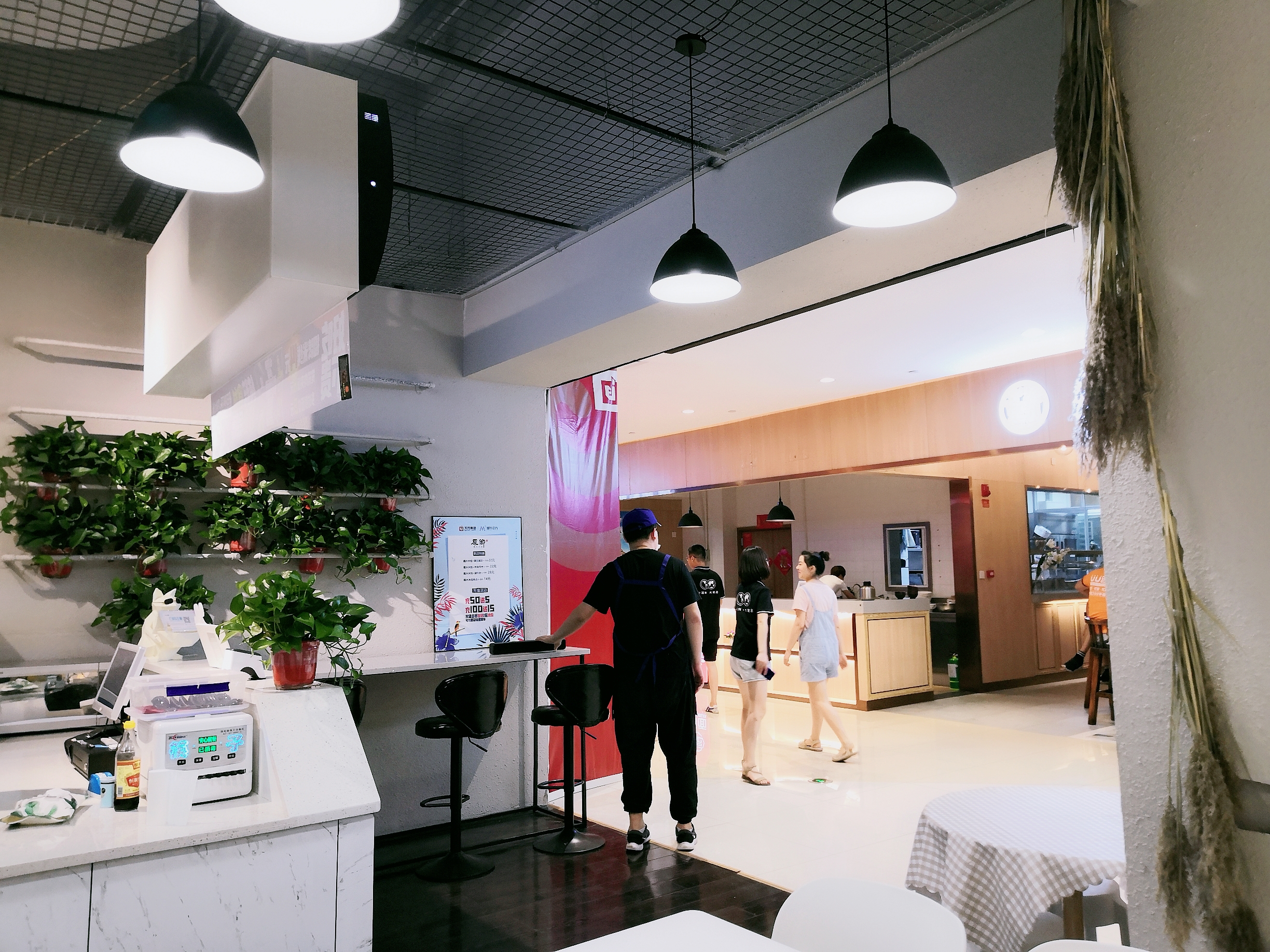 西安口碑最差的5家餐厅,西安好吃的4人餐