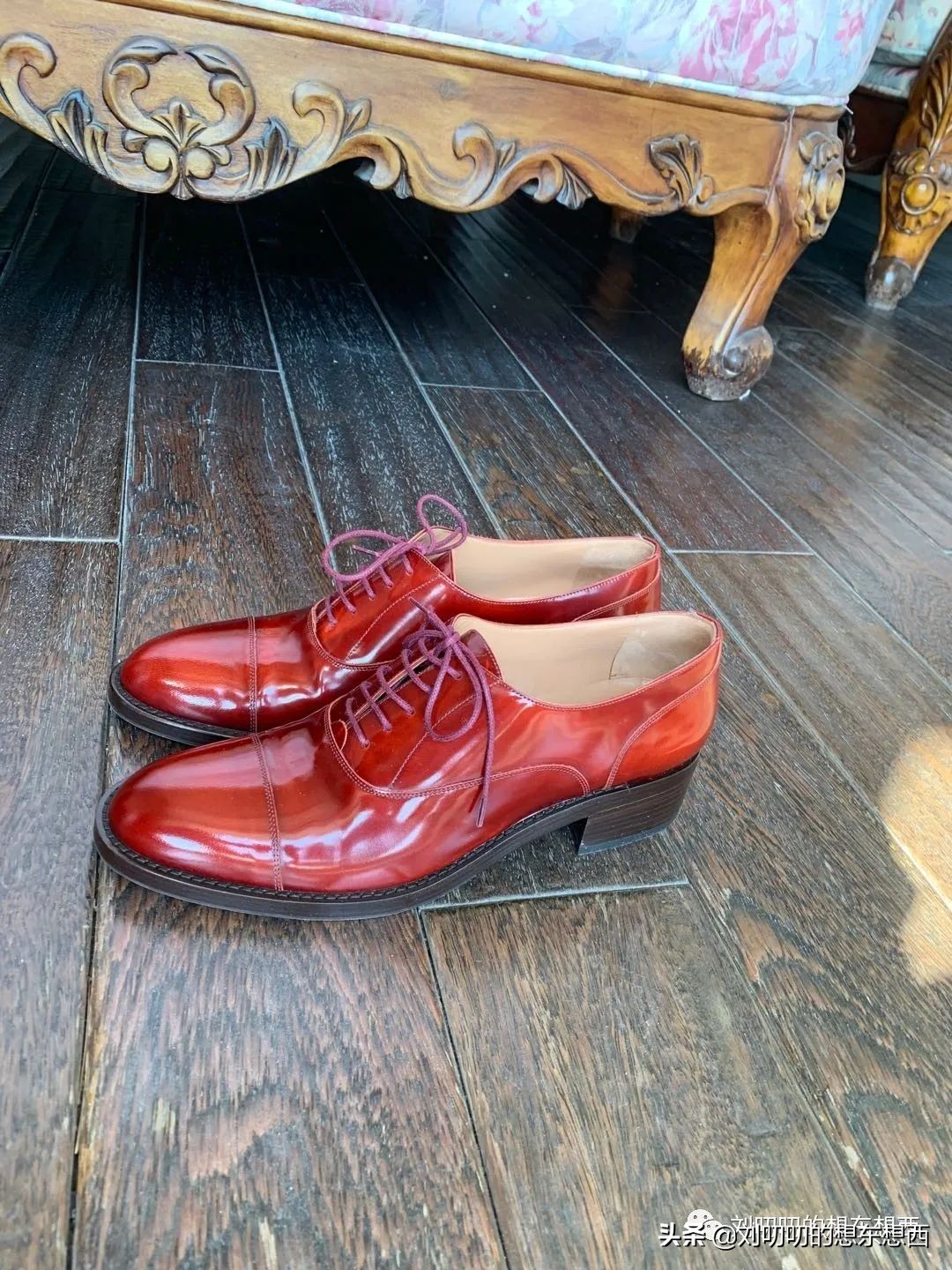 红和绿为什么不能搭配,绿与红紫色搭配图片