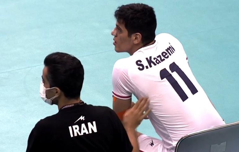 中国男排3-1胜伊朗队,中国男排1-3负于伊朗多人带伤上阵