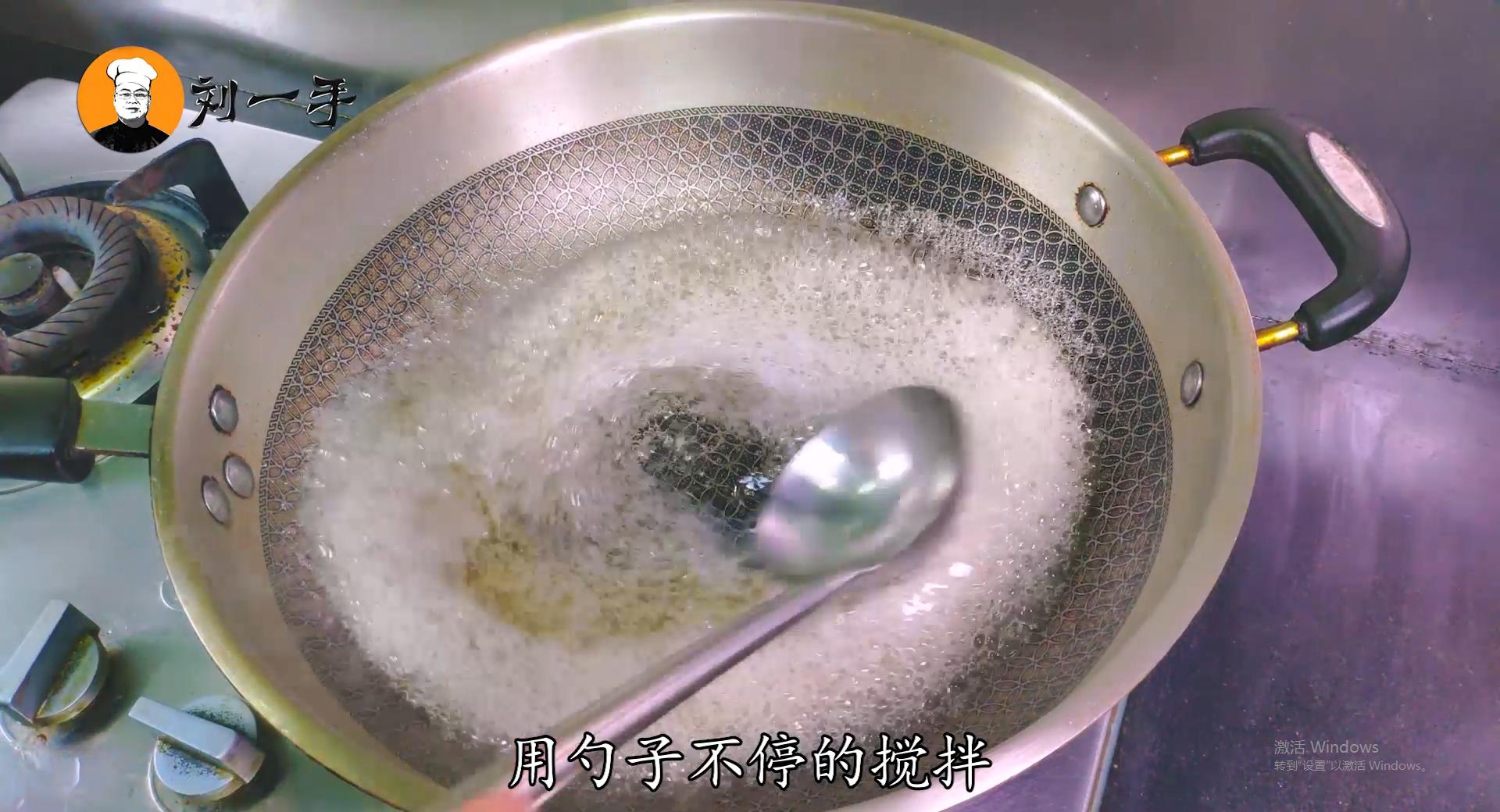 自制万能焦糖的配方,正宗焦糖的制作方法视频