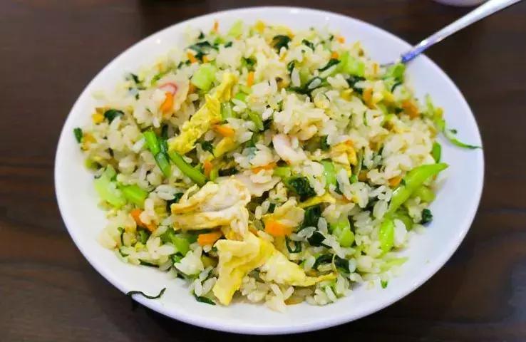 新街口负一层美食一条街,新街口美食街推荐