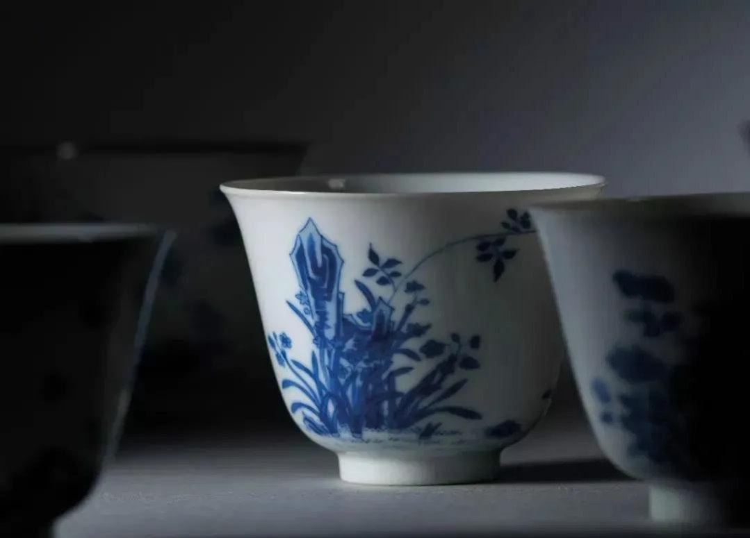 翠毛蓝青花瓷器拍卖视频,翠毛蓝青花瓷