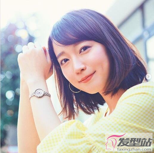 短发到长发尴尬期怎么过渡,从短发到长发的尴尬期该怎么办