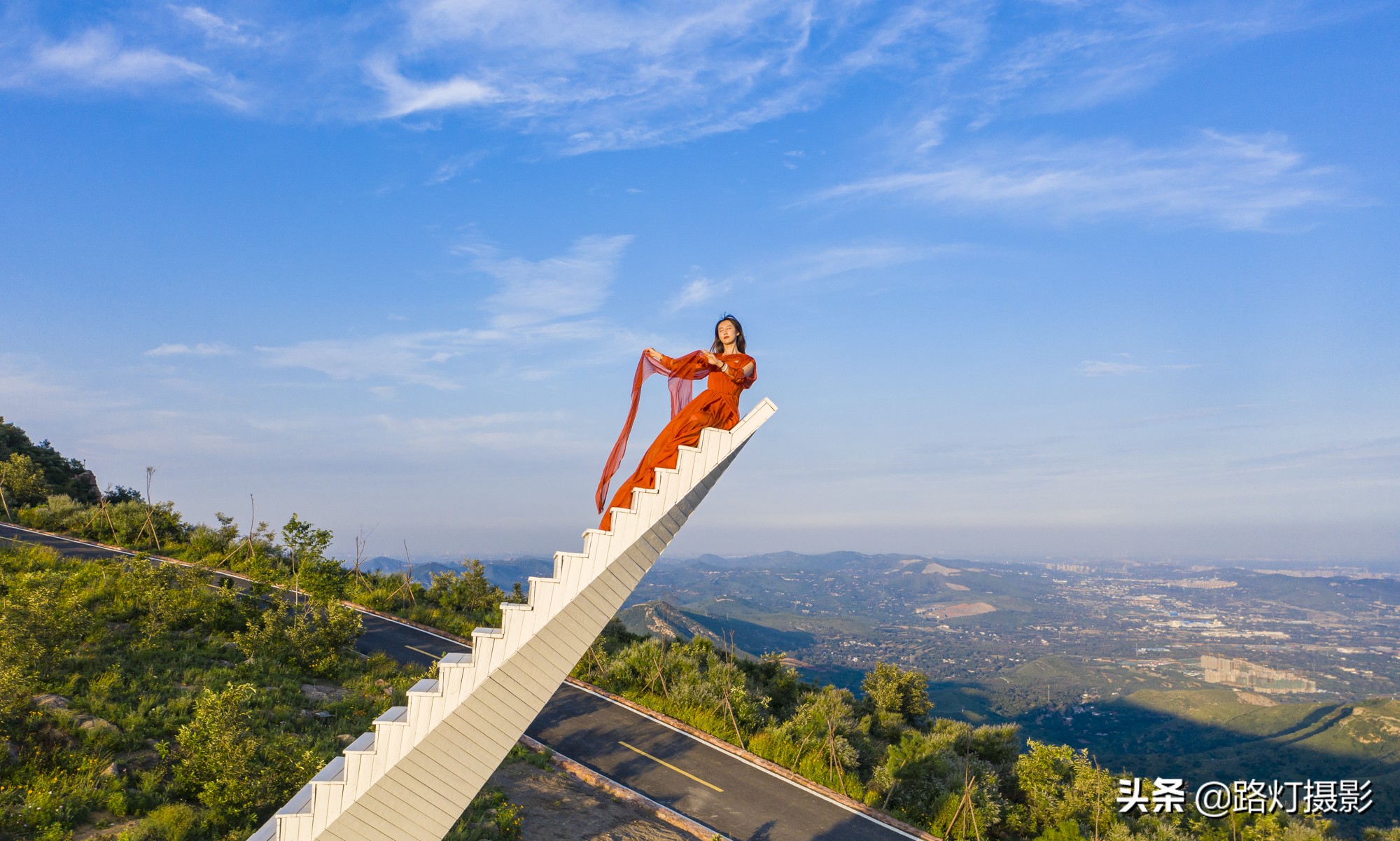 国内七大避暑圣地享受18度的夏天,中国六个超凉快的避暑胜地