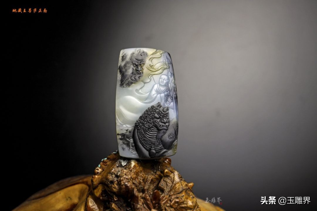 最漂亮的和田青花料,和田玉青花人物巧雕