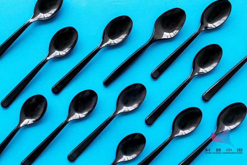 教你几招从此和口臭说拜拜,为什么口臭自己闻不到教你一招