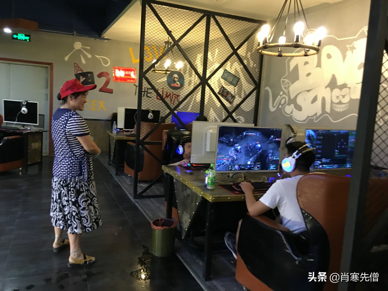 卖煎饼果子一个月赚8万块,卖煎饼果子真的能月入过万吗