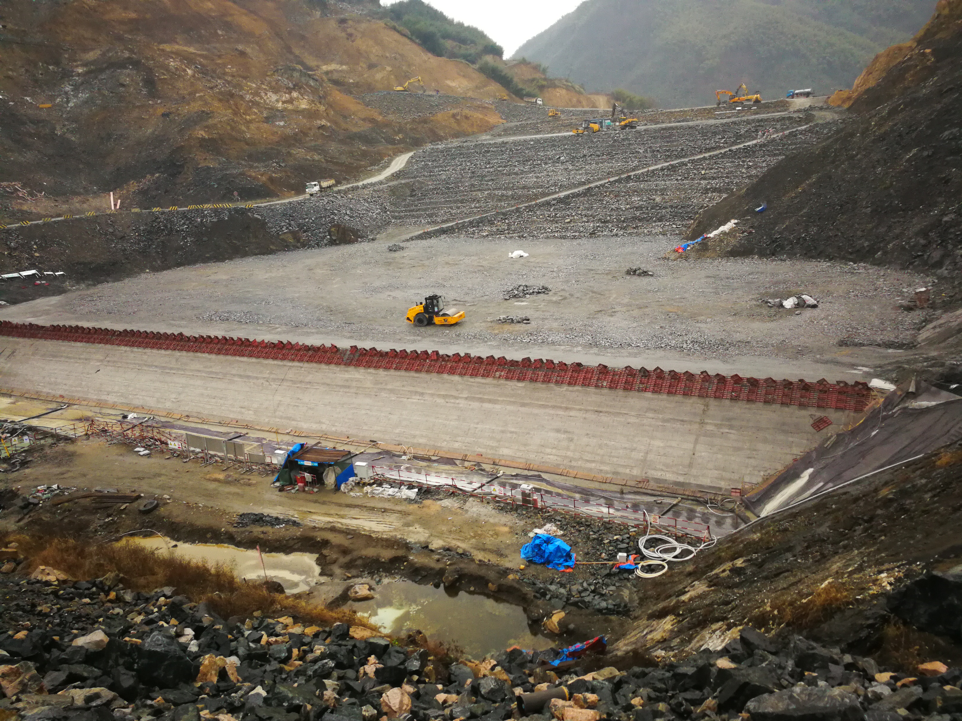 从西双版纳“狂浪”到了大别山腹地，就是为了这么一个大工程！