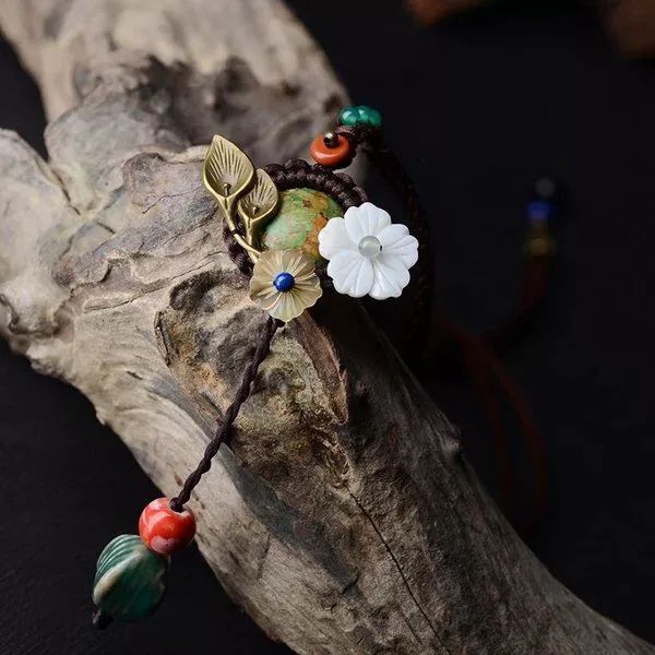 穿毛衣搭什么项链好看,毛衣和毛衣链的搭配