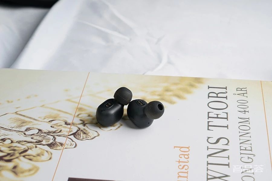 小米蓝牙耳机和红米蓝牙耳机,小米红米蓝牙耳机redmibuds3