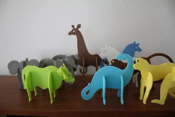 废物利用，她用几个纸箱让家里变成动物园，孩子回家乐坏了！收藏