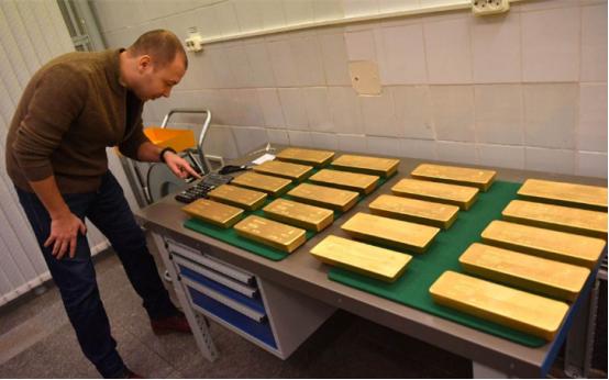 黄金点差2.5,点差对黄金的策略影响