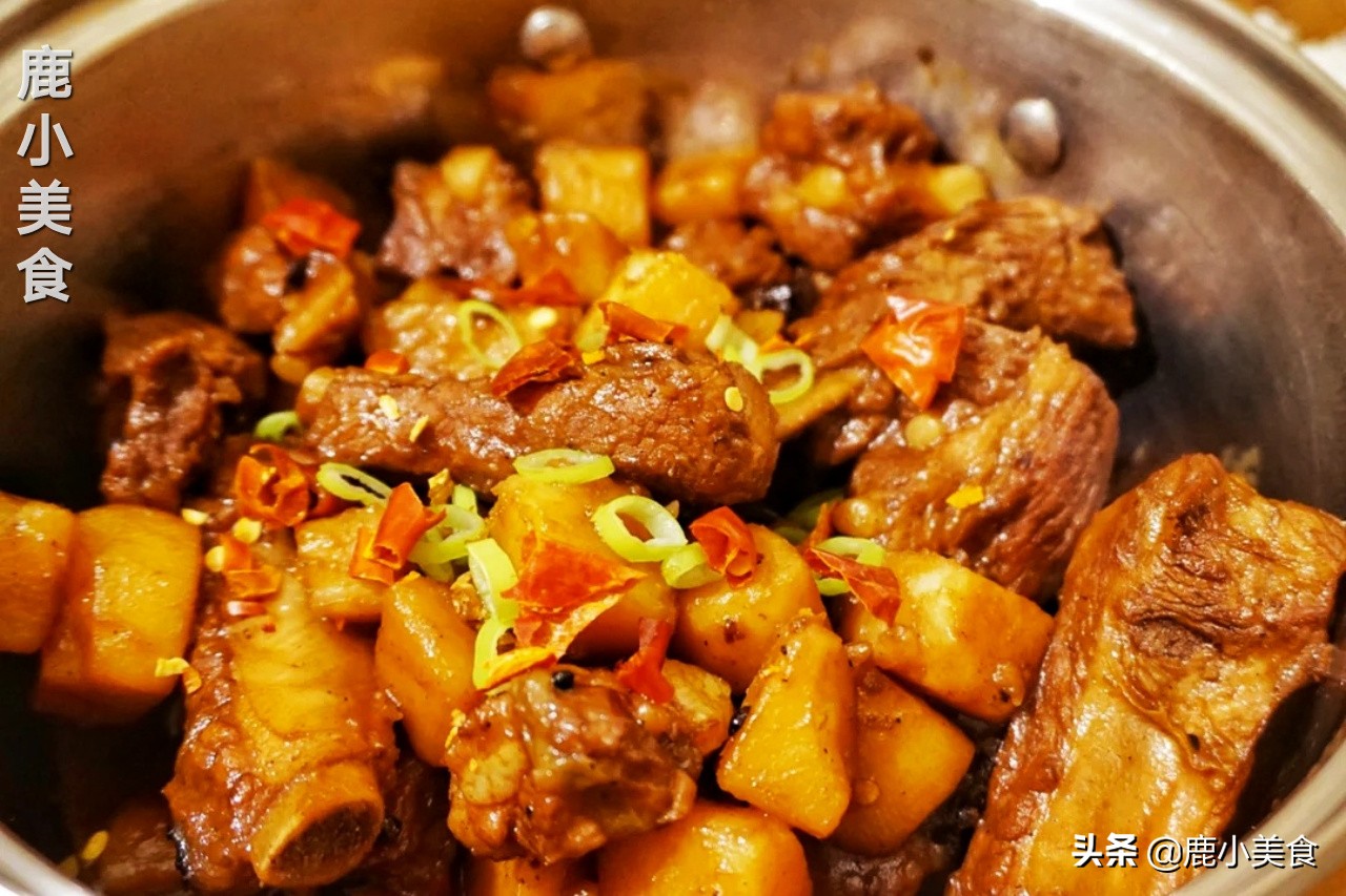 炖的排骨又老又柴？很多人不仅第1步错，还用错水，教你处理方法