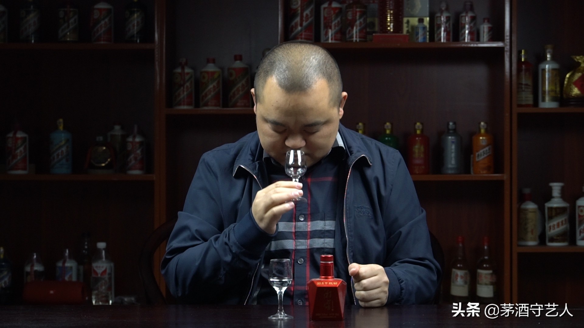 茅酒守艺人品国粹酒,茅酒守艺人坛子酒