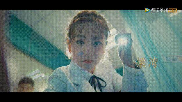 关于她的每场撕X,都会走向同一个神奇结局