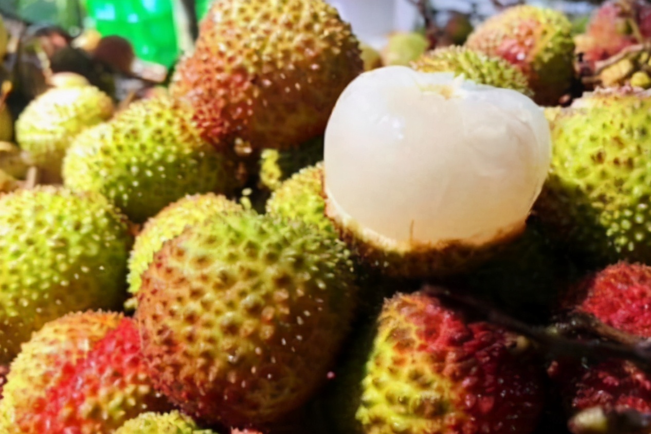 吃不完的新鲜荔枝怎么吃,荔枝在冰箱里可以保存几天