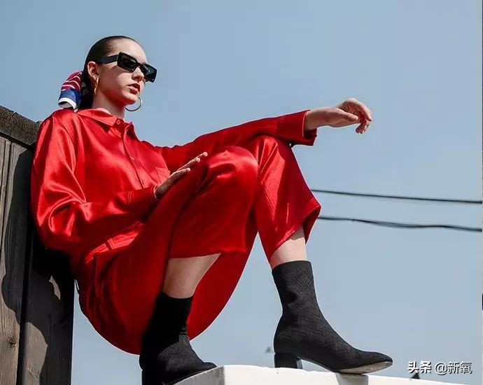 prada的三合一为啥那么贵,prada走下神坛