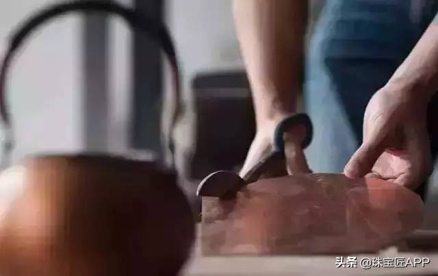 除了老庙还有哪家古法黄金,老庙黄金古法金介绍