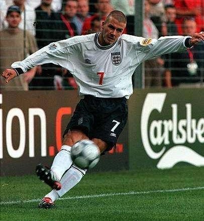 万人迷贝克汉姆十佳球,万人迷贝克汉姆