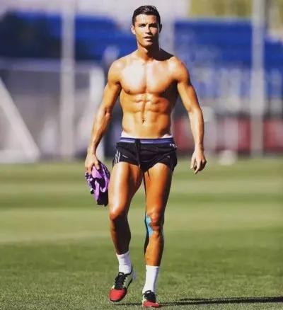 c罗的进化过程,c罗战神