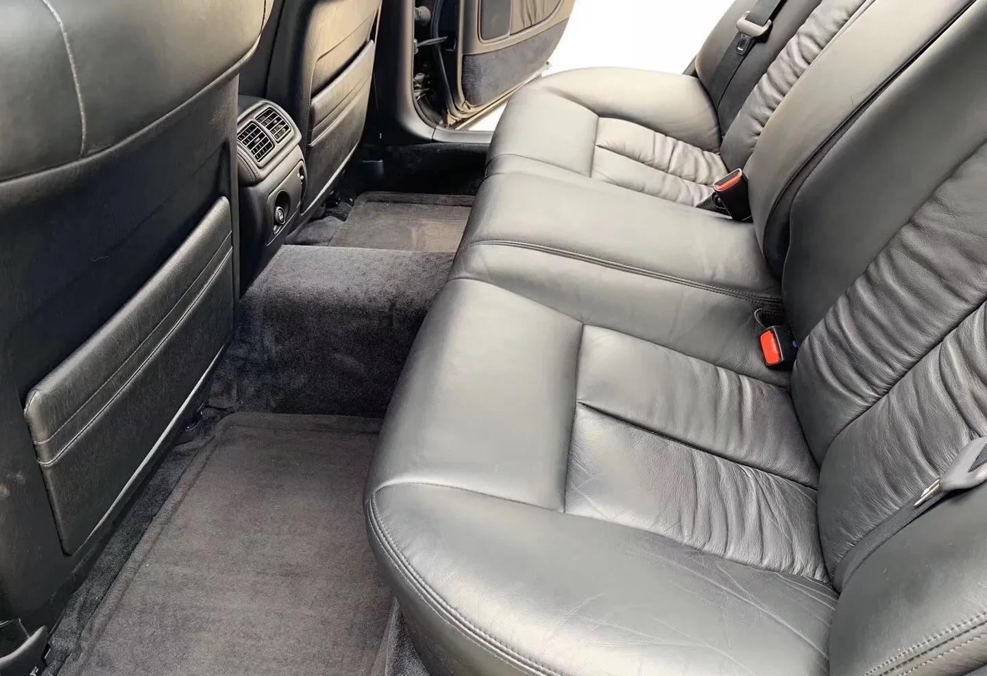 03年皇冠值得买吗,三四十万买丰田