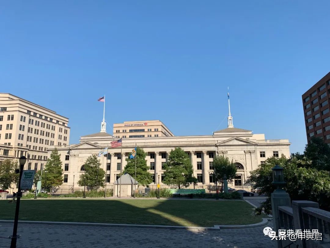 美国中餐馆老板娘谈黑人